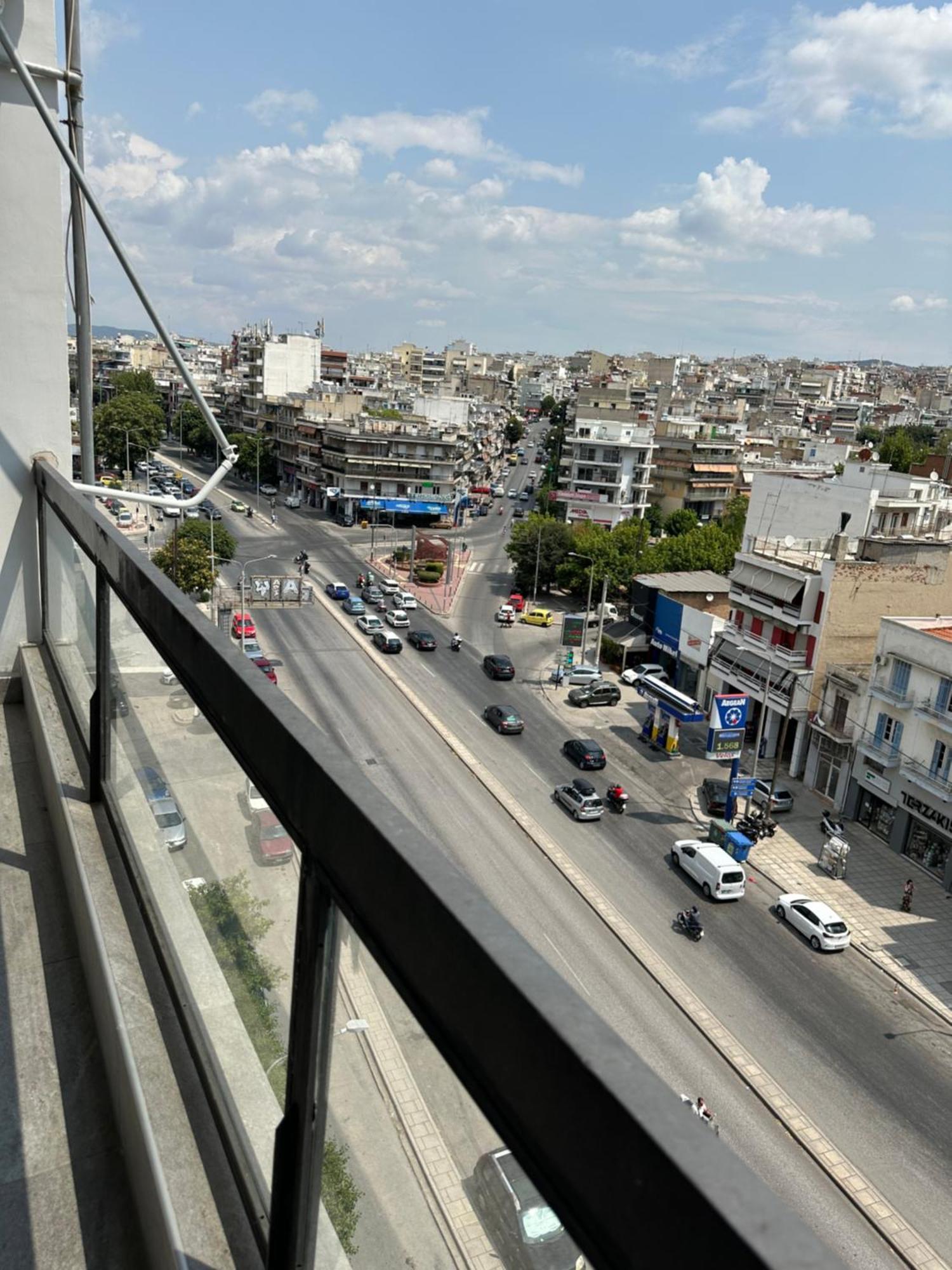 Minimalist Apartments W/ View Thessaloniki Exterior photo